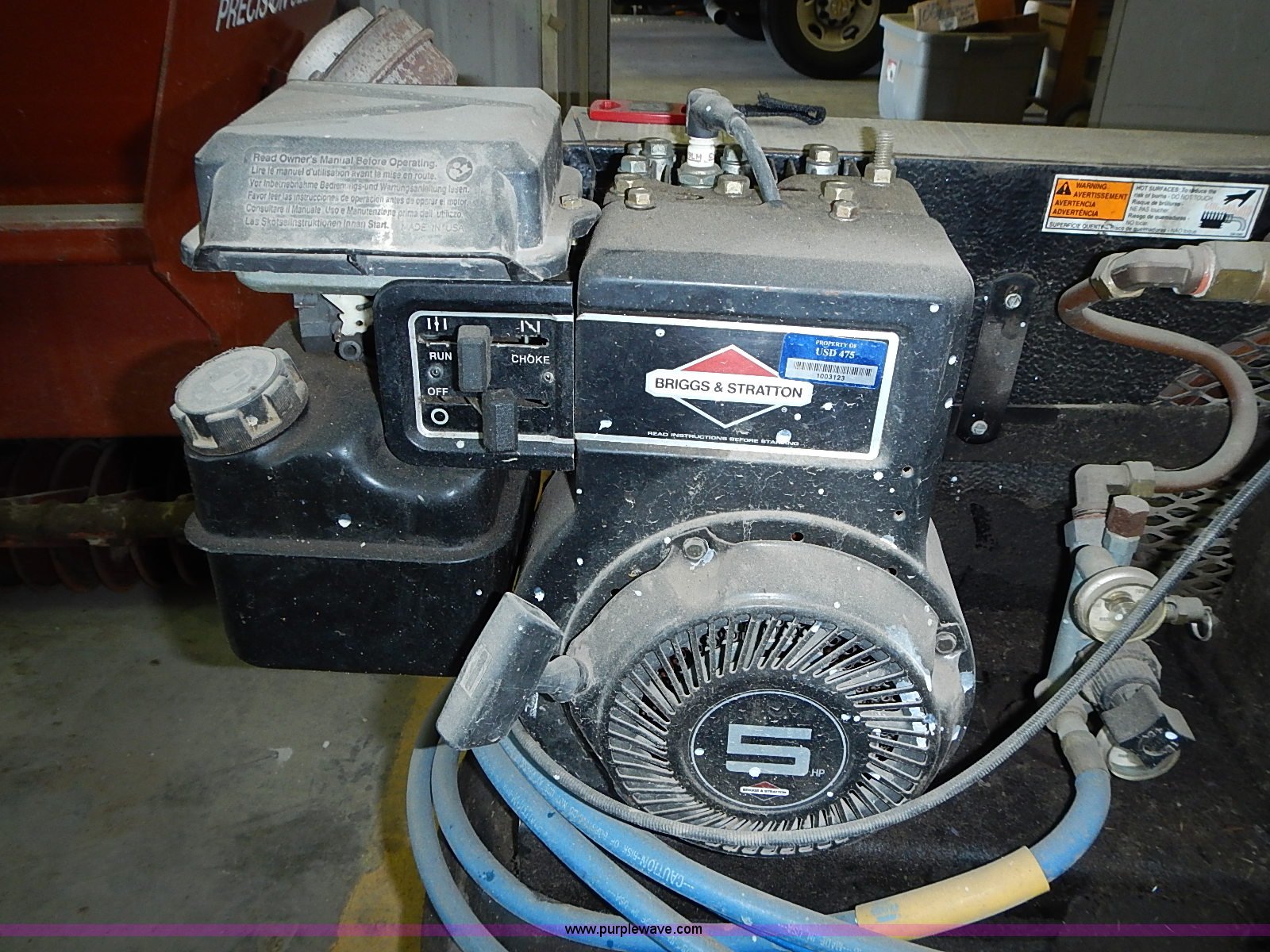 Assorted equipment in Junction City, KS Item BB9923 sold Purple Wave