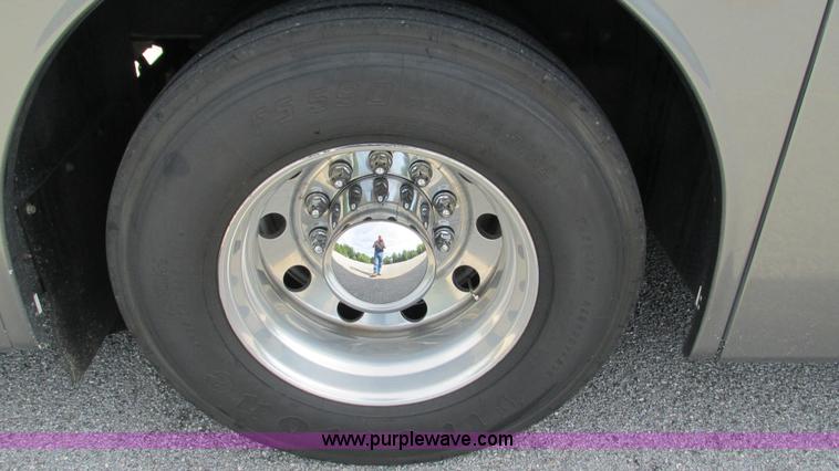 image for item AC9823 2003 Alpine Coach M-40FD RV