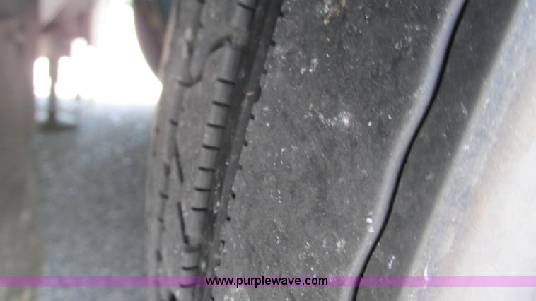 image for item AC9823 2003 Alpine Coach M-40FD RV