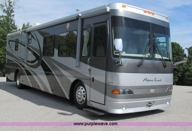 image for item AC9823 2003 Alpine Coach M-40FD RV