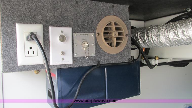 image for item AC9823 2003 Alpine Coach M-40FD RV