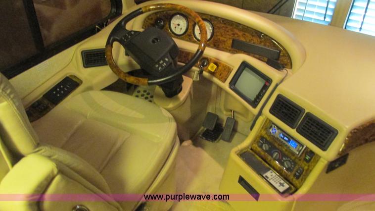 image for item AC9823 2003 Alpine Coach M-40FD RV