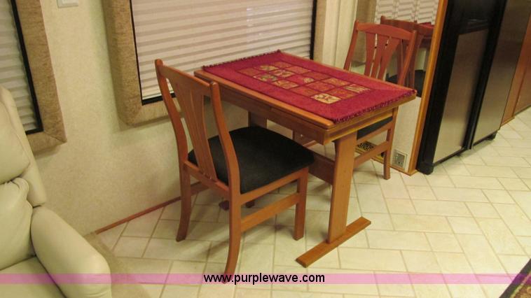 image for item AC9823 2003 Alpine Coach M-40FD RV