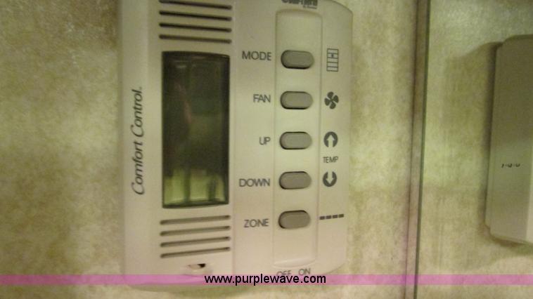 image for item AC9823 2003 Alpine Coach M-40FD RV