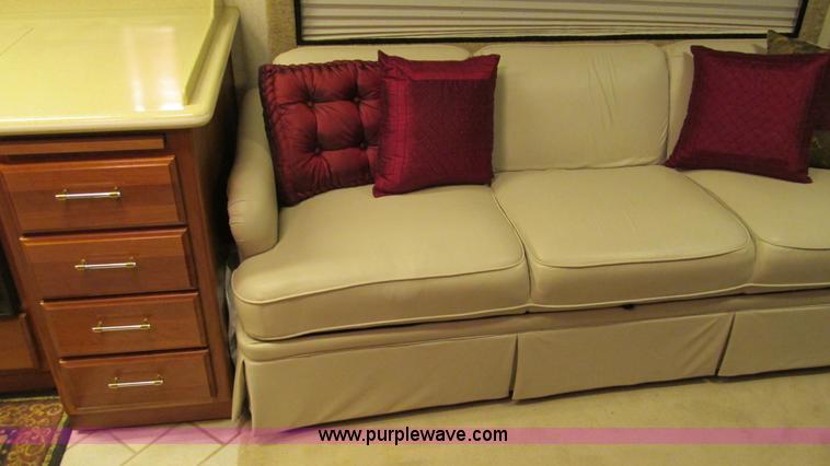 image for item AC9823 2003 Alpine Coach M-40FD RV