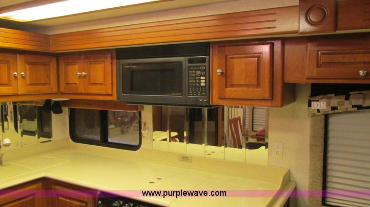 image for item AC9823 2003 Alpine Coach M-40FD RV