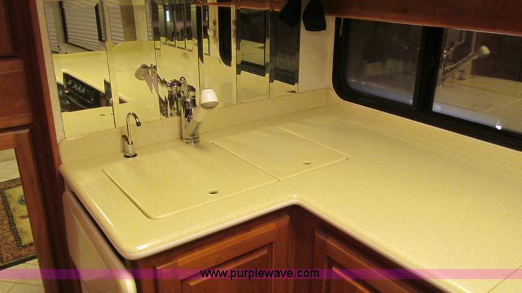 image for item AC9823 2003 Alpine Coach M-40FD RV