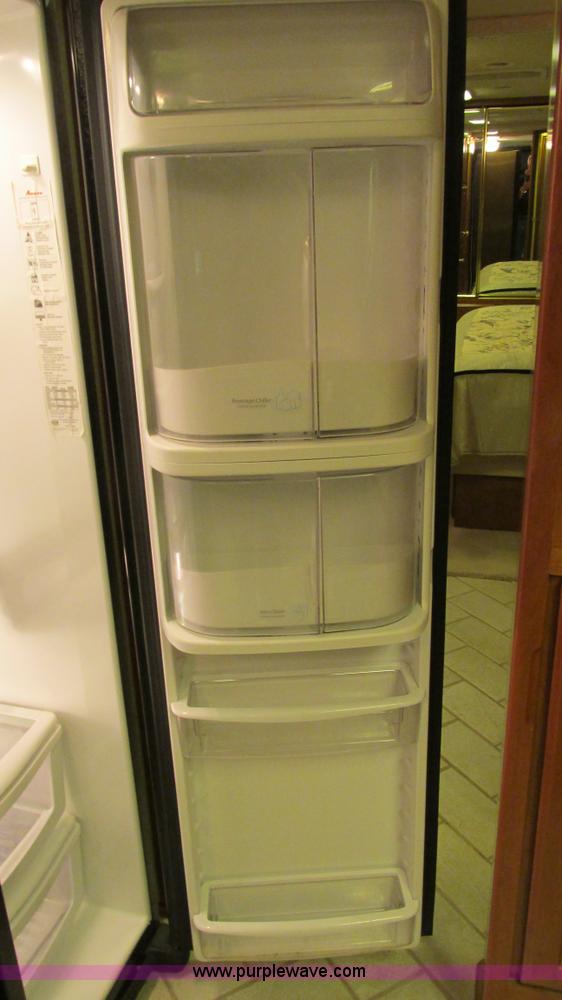 image for item AC9823 2003 Alpine Coach M-40FD RV