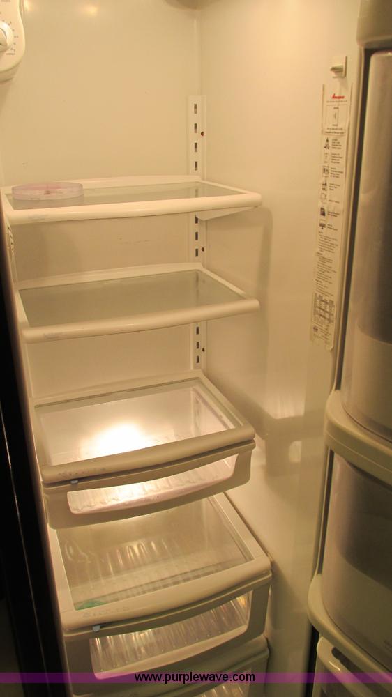 image for item AC9823 2003 Alpine Coach M-40FD RV