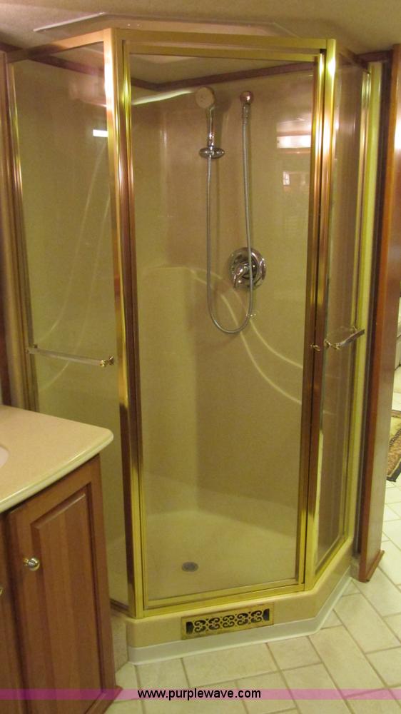 image for item AC9823 2003 Alpine Coach M-40FD RV