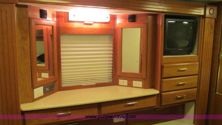 image for item AC9823 2003 Alpine Coach M-40FD RV