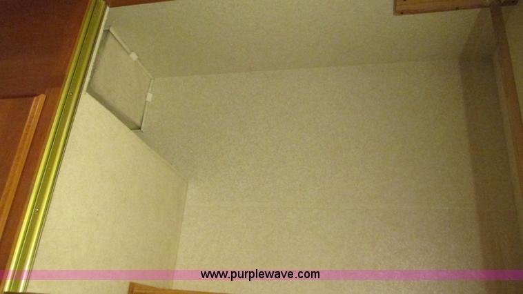 image for item AC9823 2003 Alpine Coach M-40FD RV