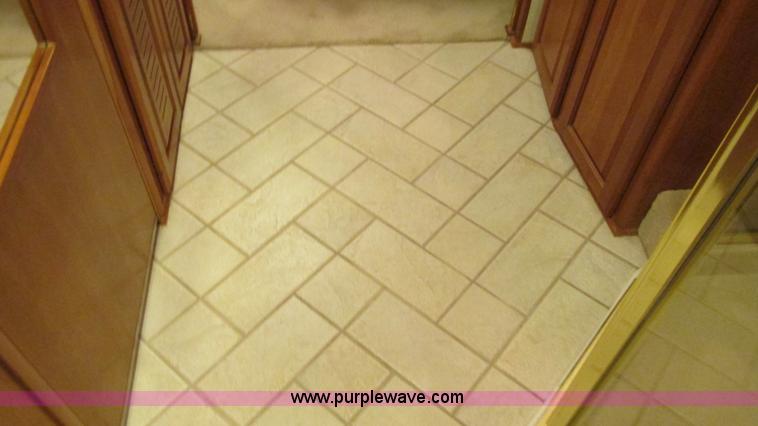 image for item AC9823 2003 Alpine Coach M-40FD RV