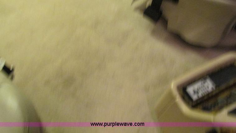 image for item AC9823 2003 Alpine Coach M-40FD RV