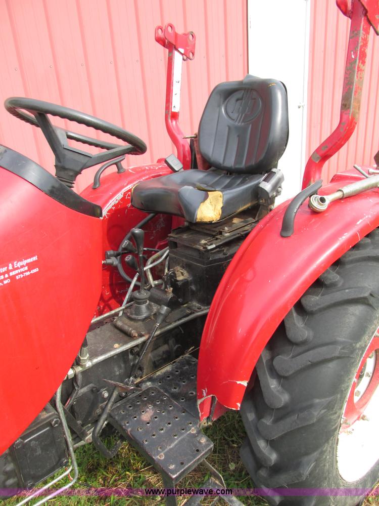 image for item AN9003 2006 Farm Pro 2425 MFWD tractor