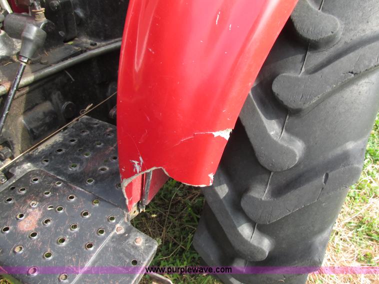 image for item AN9003 2006 Farm Pro 2425 MFWD tractor