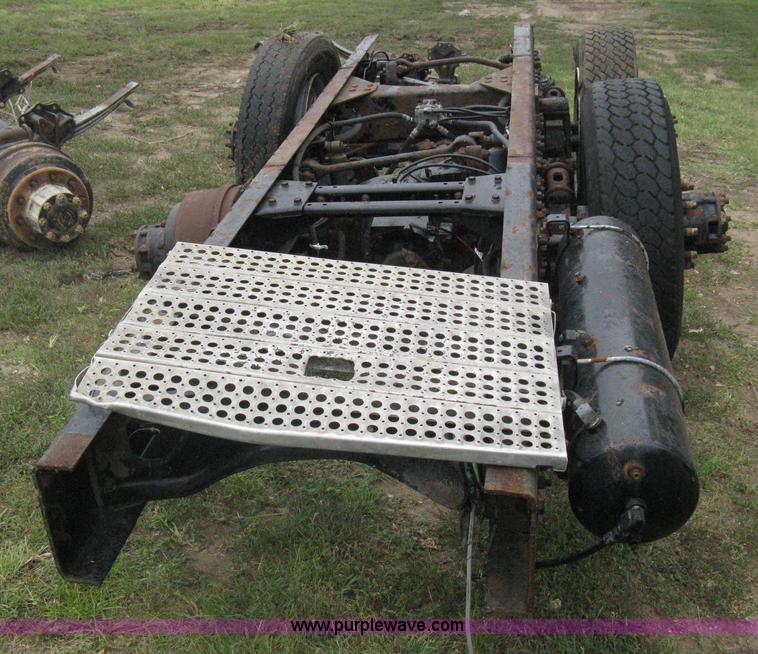 image for item AS9058 (4) tractor truck differentials