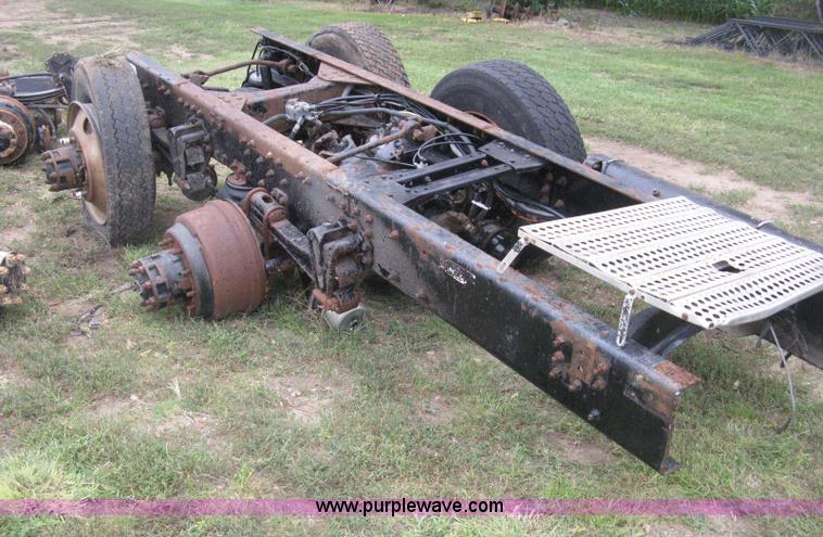 image for item AS9058 (4) tractor truck differentials