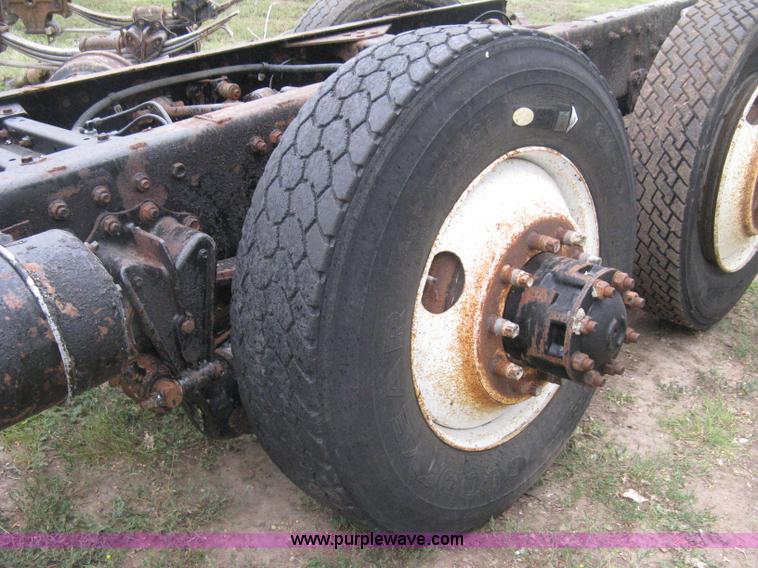 image for item AS9058 (4) tractor truck differentials