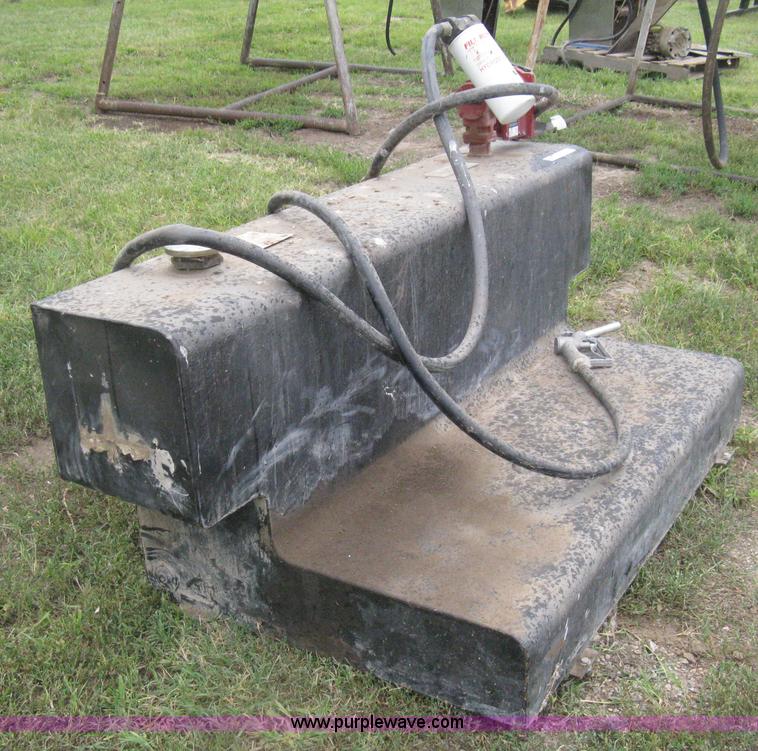 image for item AS9060 DeeZee axillary fuel tank