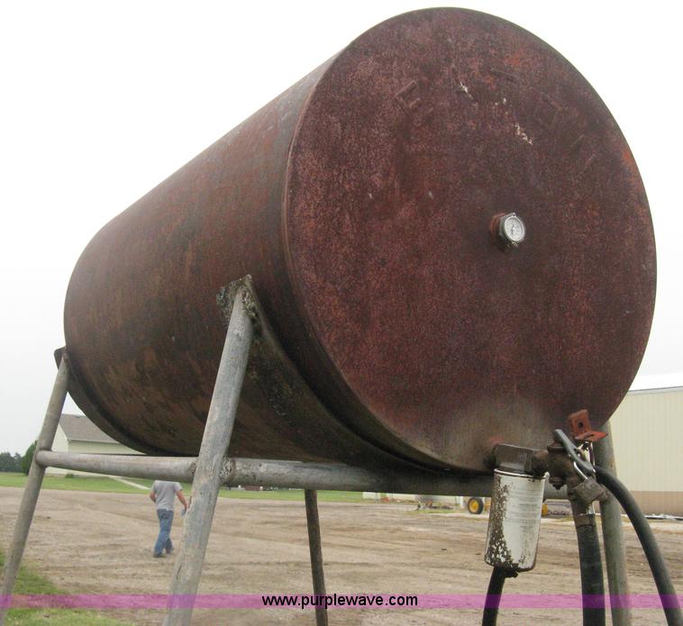 image for item AS9061 (3) fuel tanks