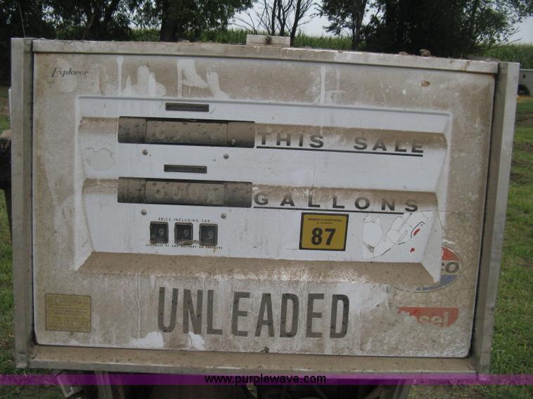 image for item AS9062 (2) fuel pumps