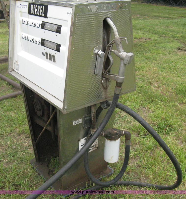image for item AS9062 (2) fuel pumps