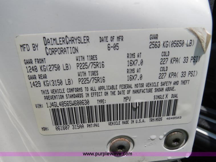 image for item B4923 2005 Jeep Liberty Trail Edition SUV