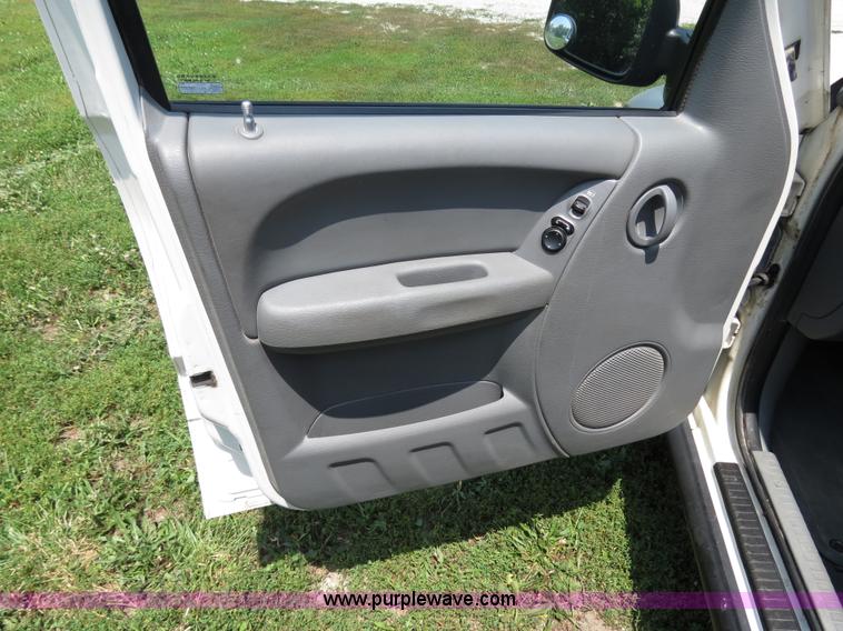 image for item B4923 2005 Jeep Liberty Trail Edition SUV