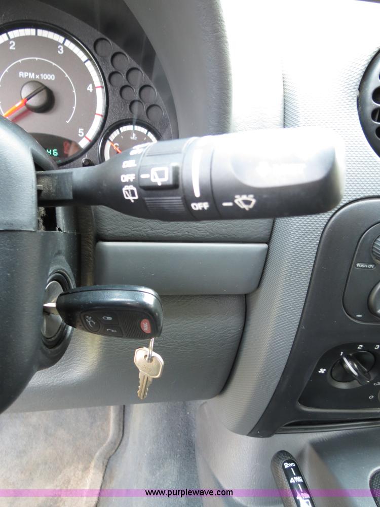 image for item B4923 2005 Jeep Liberty Trail Edition SUV