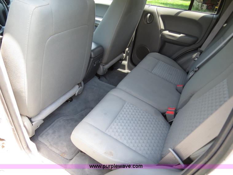 image for item B4923 2005 Jeep Liberty Trail Edition SUV