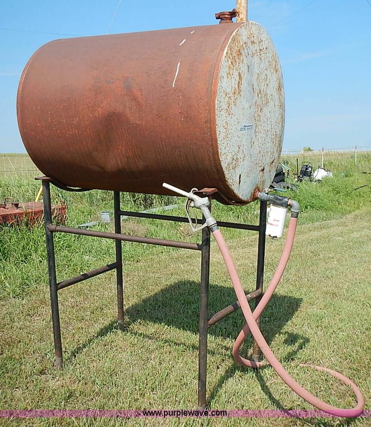 image for item BB9873 Fuel tank