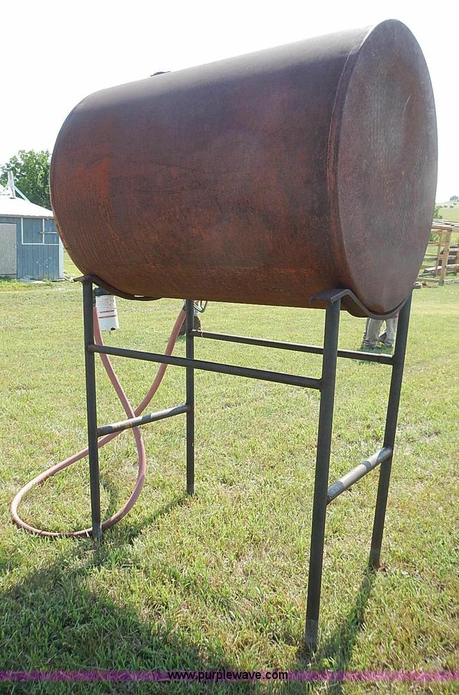 image for item BB9873 Fuel tank