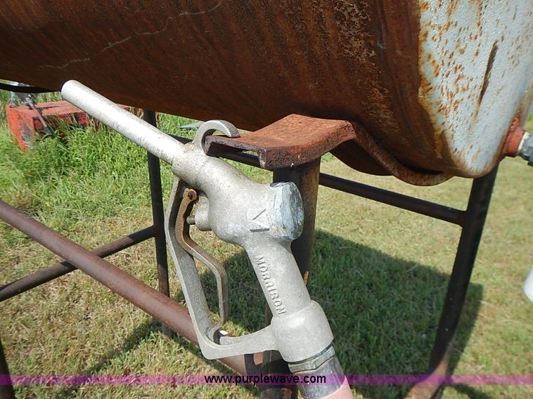 image for item BB9873 Fuel tank