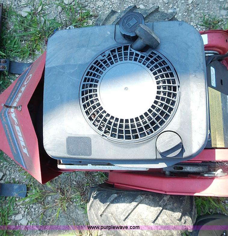 image for item BB9875 Assorted lawn and garden equipment