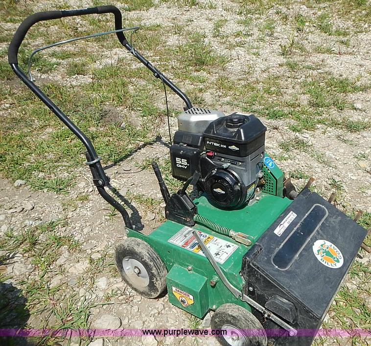 image for item BB9875 Assorted lawn and garden equipment