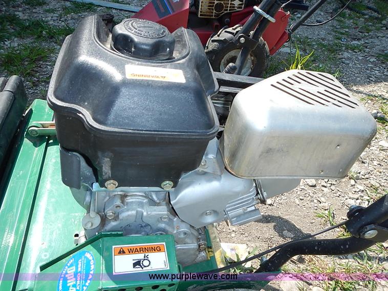 image for item BB9875 Assorted lawn and garden equipment