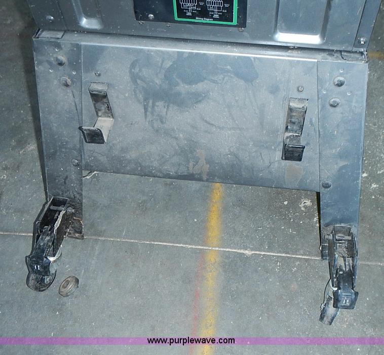 image for item BB9879 Assorted equipment