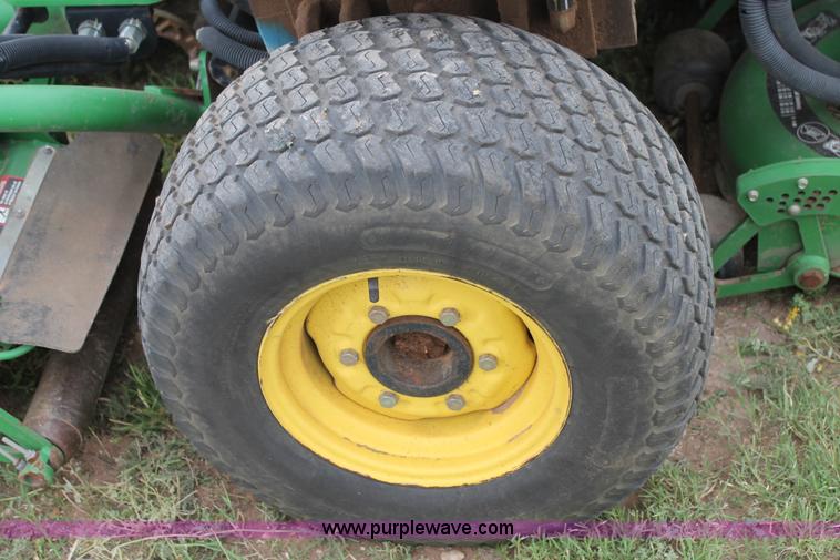 image for item C3933 John Deere 3245C gang mower