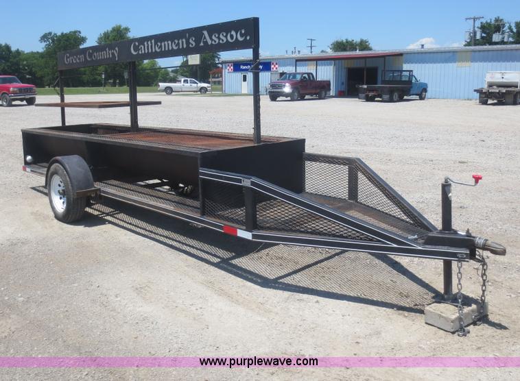 image for item D2106 BBQ grill on trailer