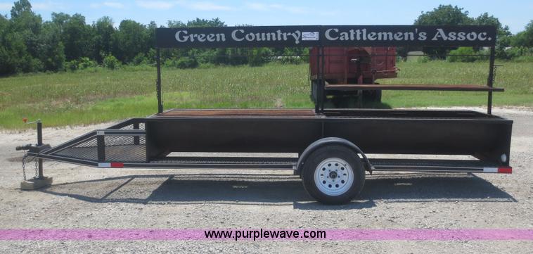 image for item D2106 BBQ grill on trailer