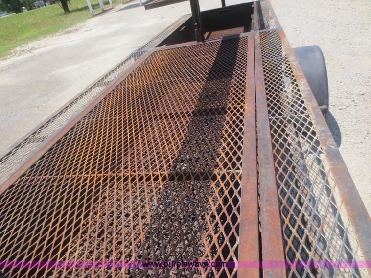 image for item D2106 BBQ grill on trailer