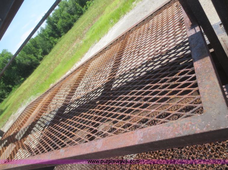 image for item D2106 BBQ grill on trailer