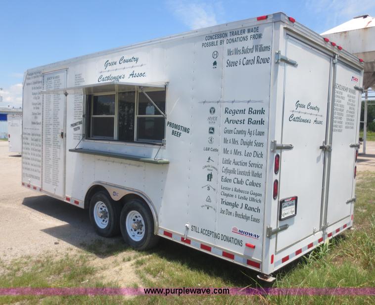 image for item D2107 2004 Pace American MW8520TA3 enclosed concession trailer
