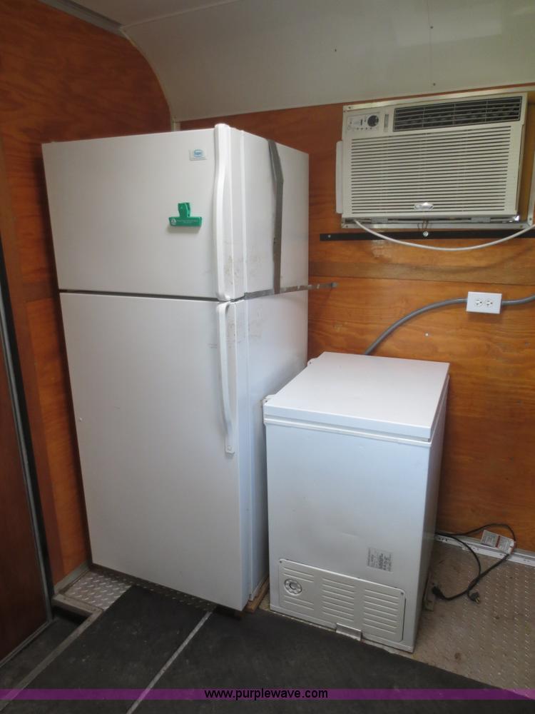 image for item D2107 2004 Pace American MW8520TA3 enclosed concession trailer