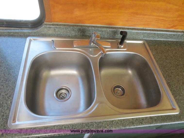 image for item D2107 2004 Pace American MW8520TA3 enclosed concession trailer