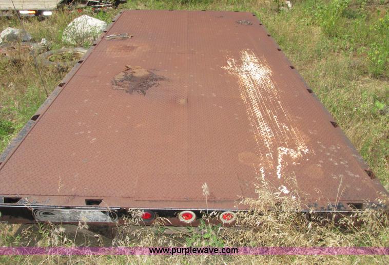 image for item F7429 Omaha Standard 16' truck bed with hoist