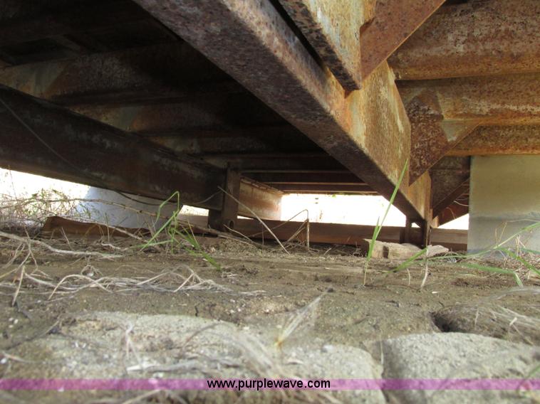 image for item F7429 Omaha Standard 16' truck bed with hoist