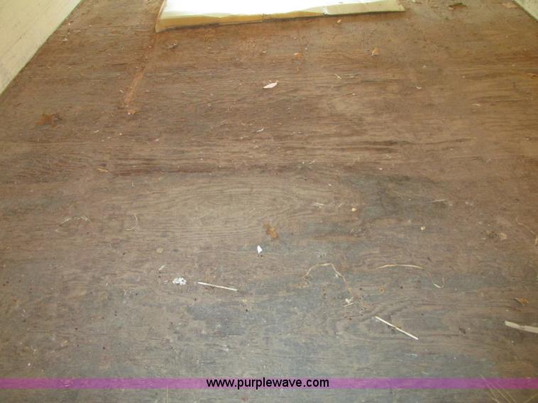 image for item F7430 1995 Ford Econoline E350 box truck