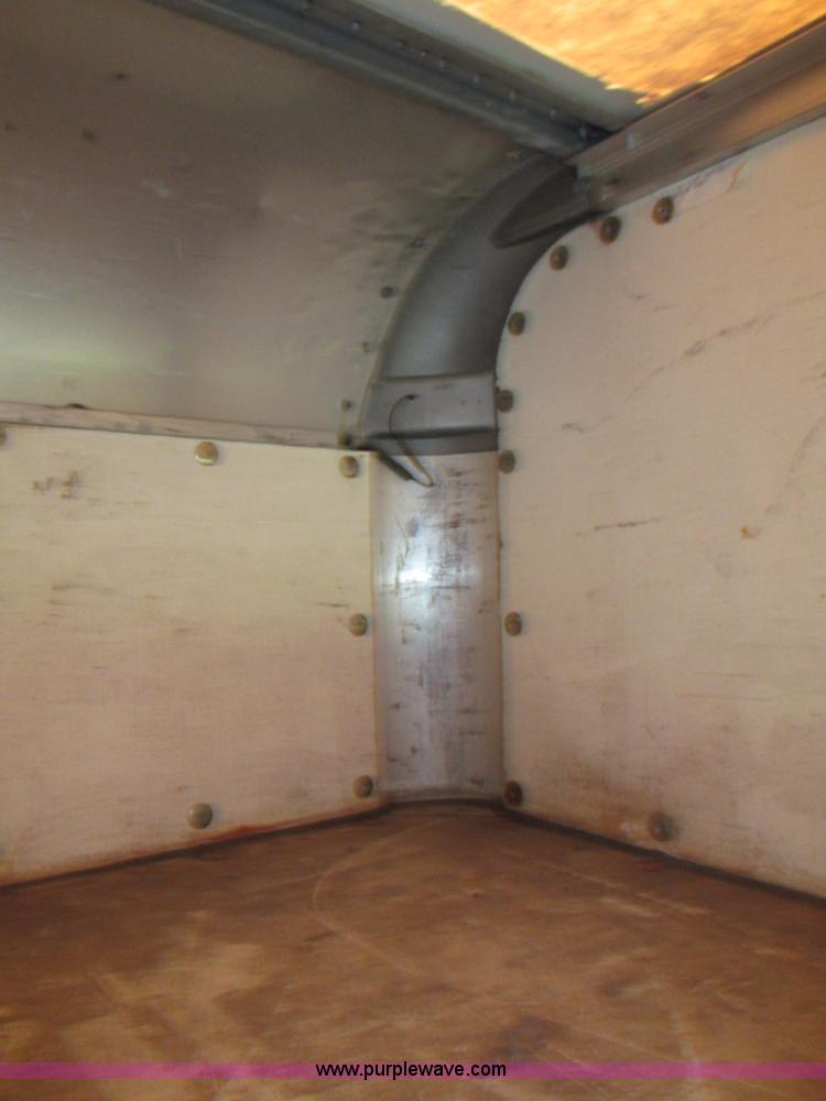 image for item F7430 1995 Ford Econoline E350 box truck